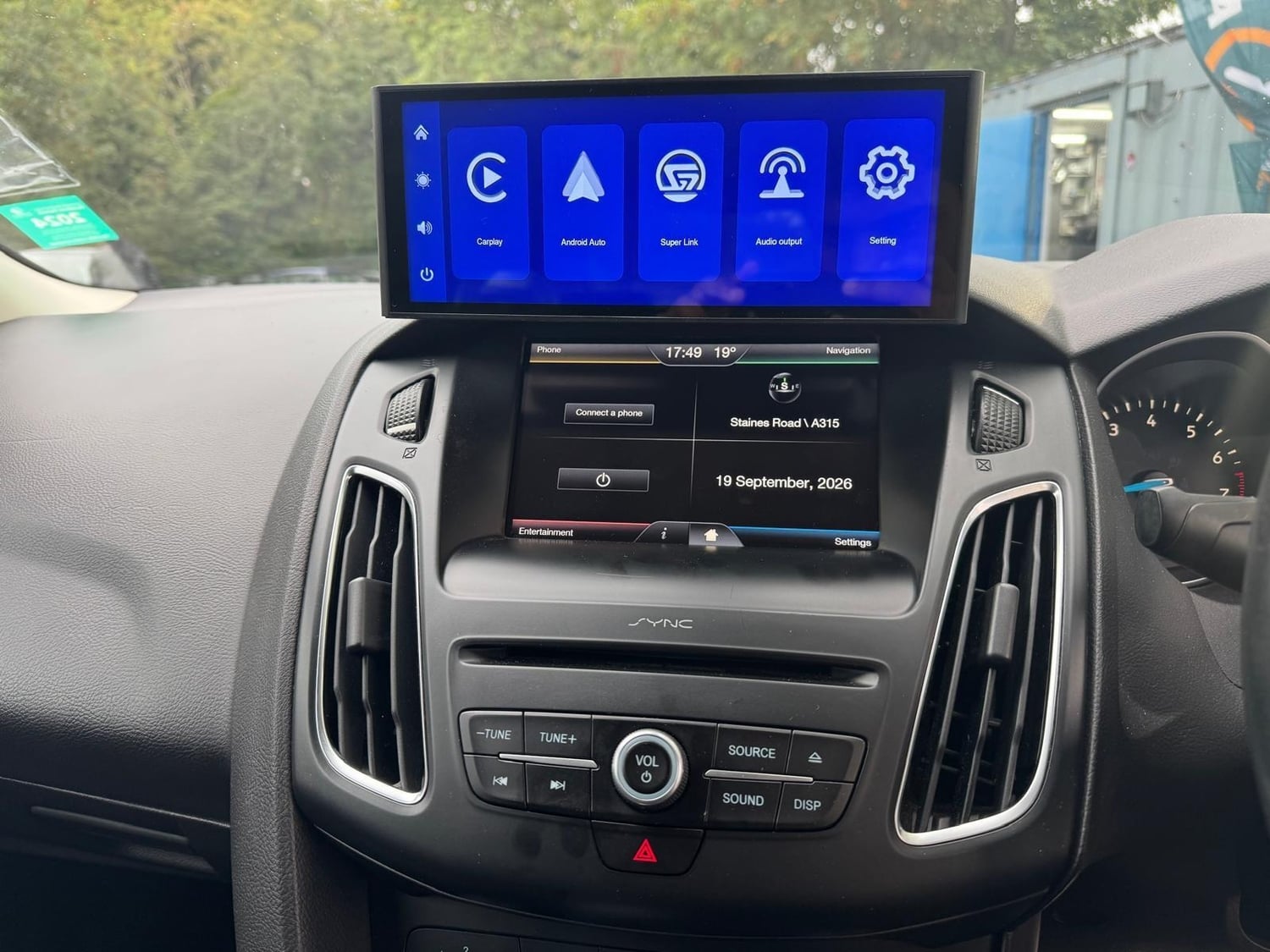 Ford Focus 2016 - Cars in Hounslow