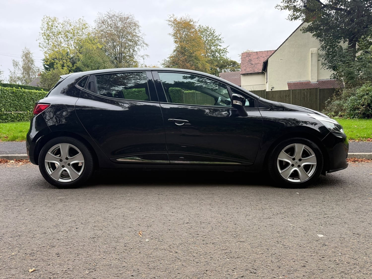 Renault Clio Bolton