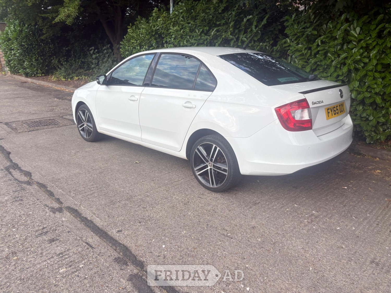 [ berth ]Skoda Rapid