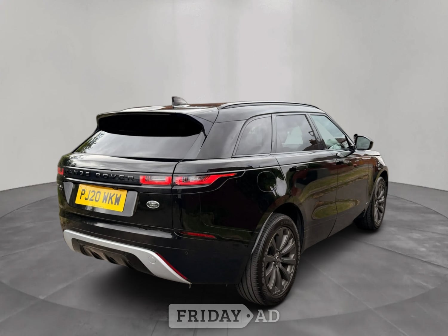 Land Rover Range Rover Velar 2020 - Cars in Middlesbrough
