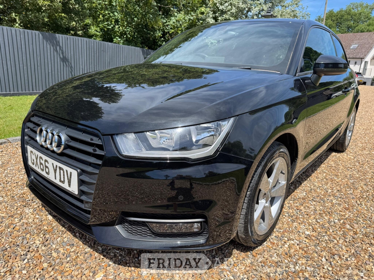 Audi A1 2016 - Cars