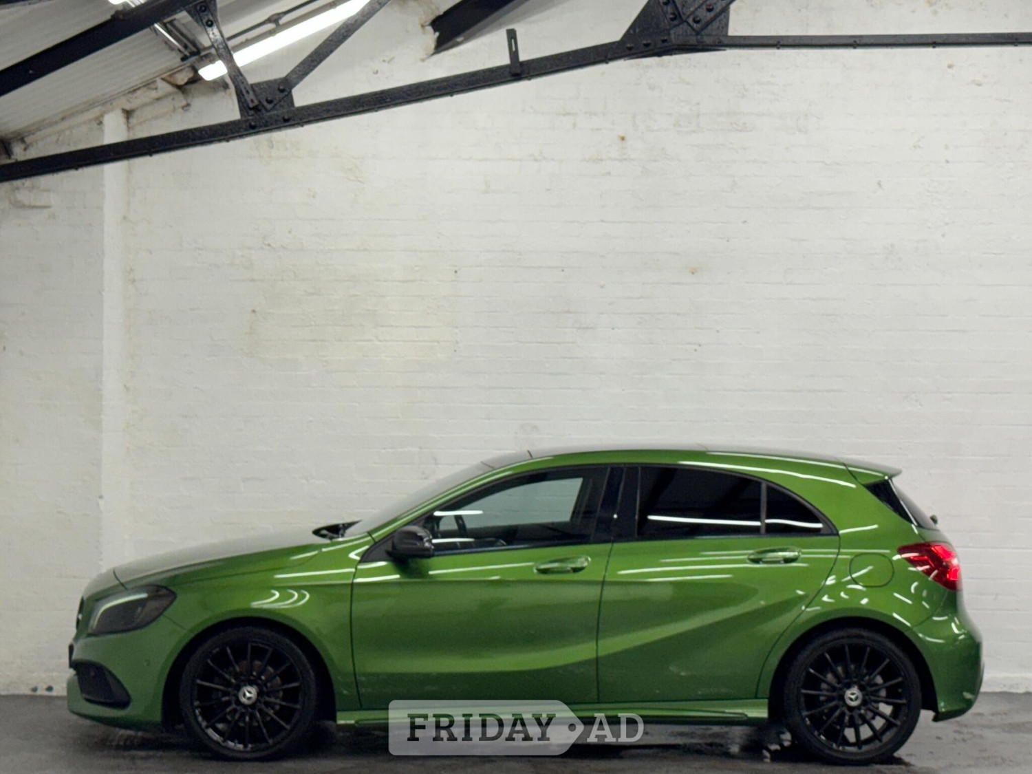 [ berth ]Mercedes-Benz A Class
