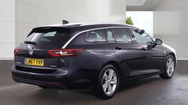 Vauxhall Insignia 2017 - Cars in Uxbridge