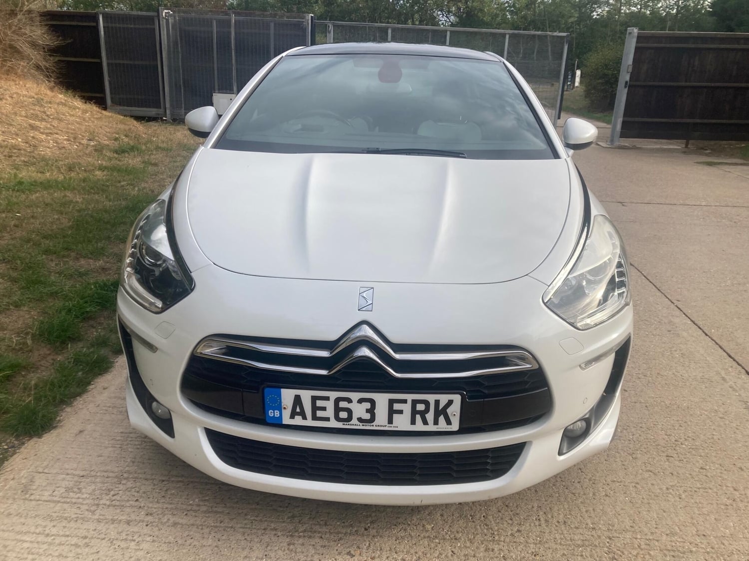 [ berth ]Citroen DS5