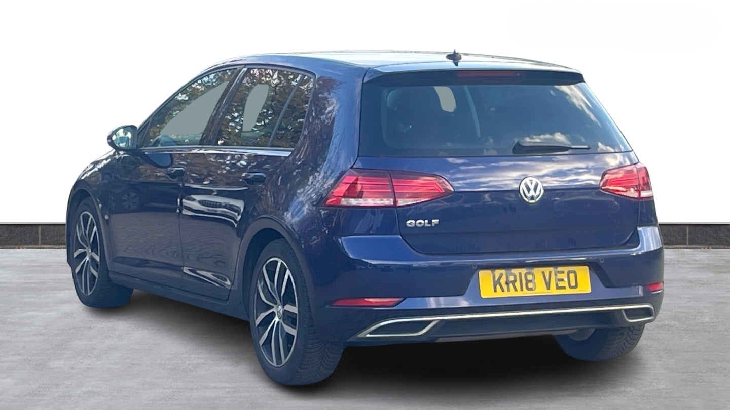 [ berth ]Volkswagen Golf