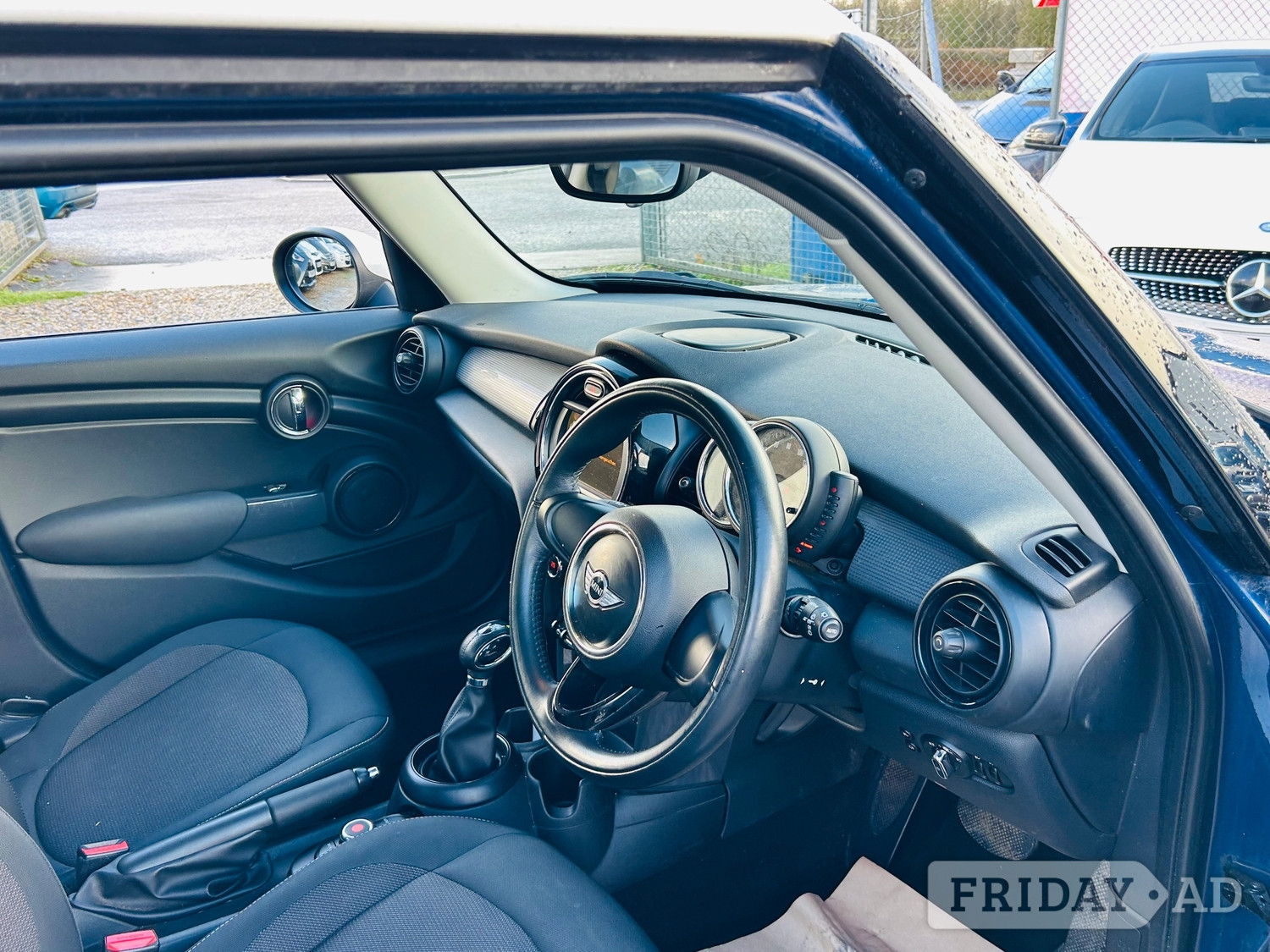 [ berth ]Mini Hatch
