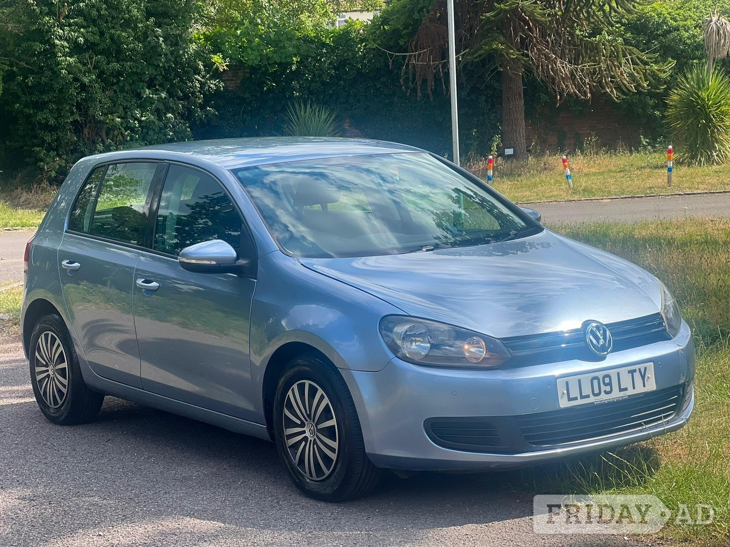 Volkswagen Golf 2009 in Slough
