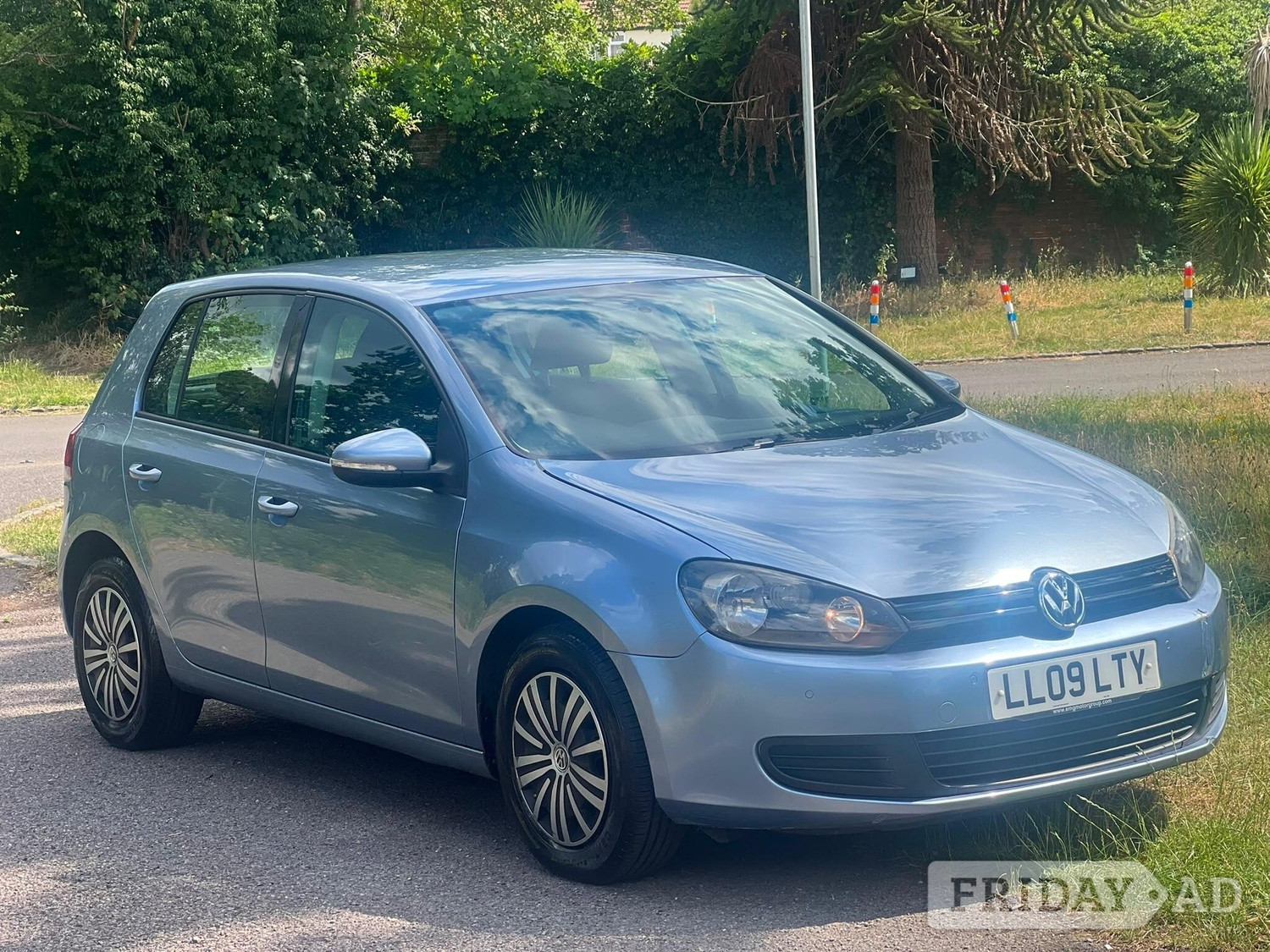 Volkswagen Golf Slough