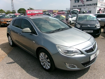 Vauxhall Astra 2011