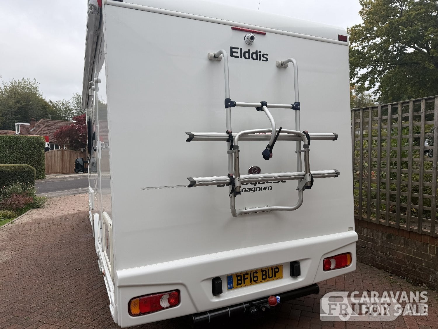 [ berth ]Elddis Autoquest 175