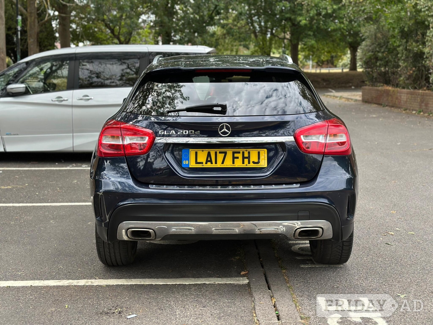 Mercedes-Benz GLA 2017 - Cars