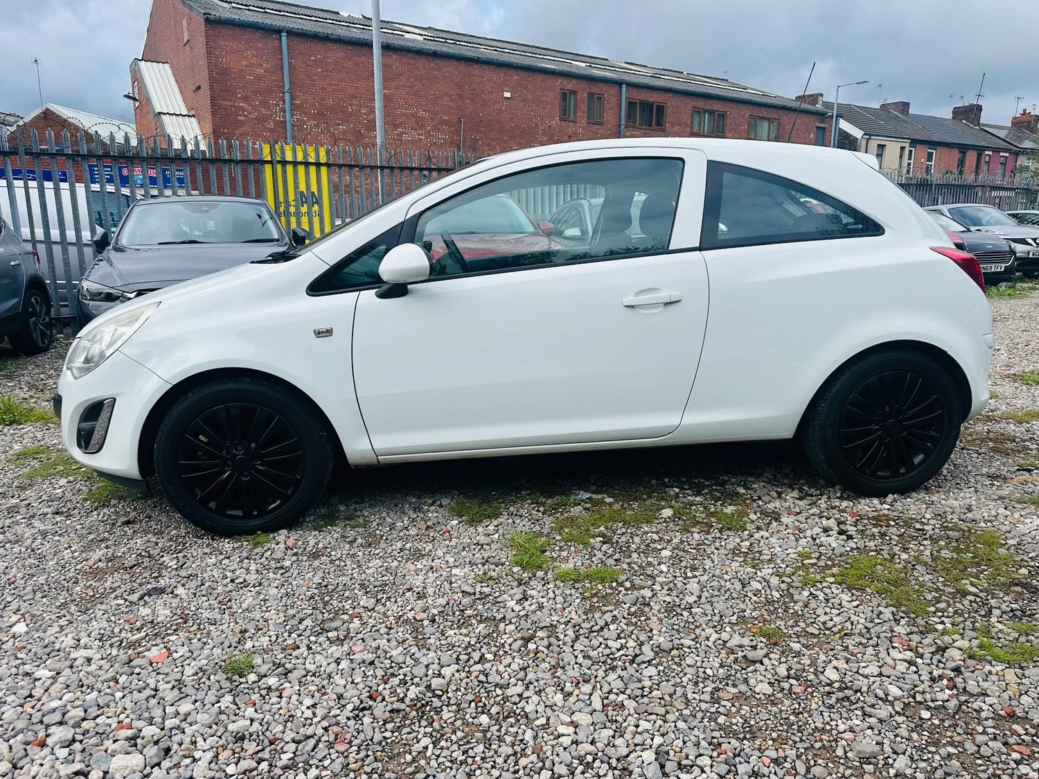 [ berth ]Vauxhall Corsa