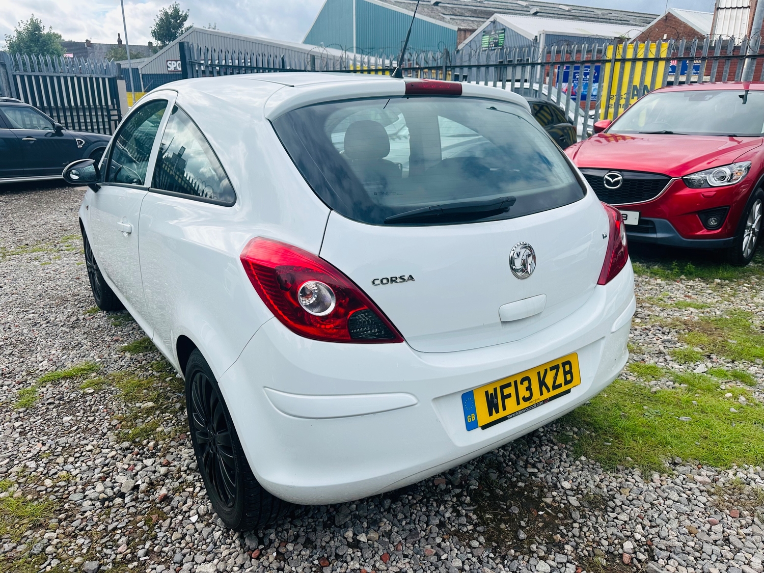 Vauxhall Corsa 2013 - Cars in Manchester