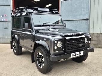 Land Rover Defender 90 2015