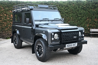 Land Rover Defender 90 2015