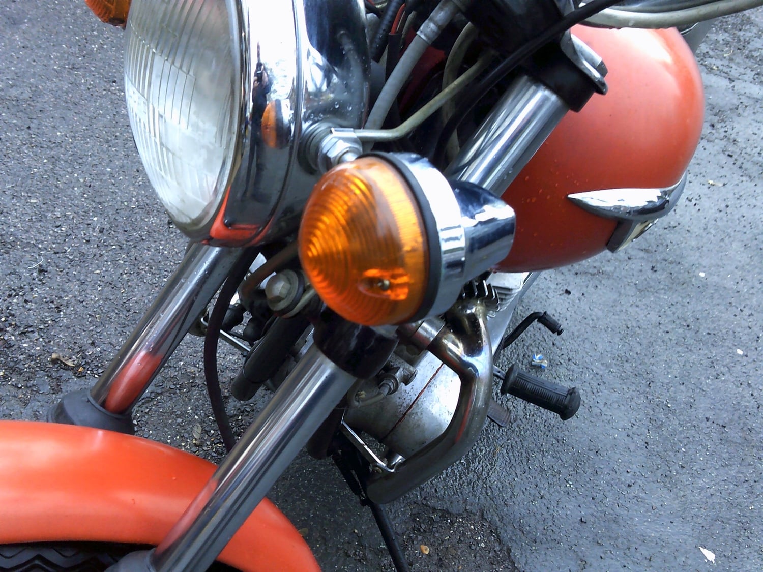 [ berth ]Triumph Bonneville