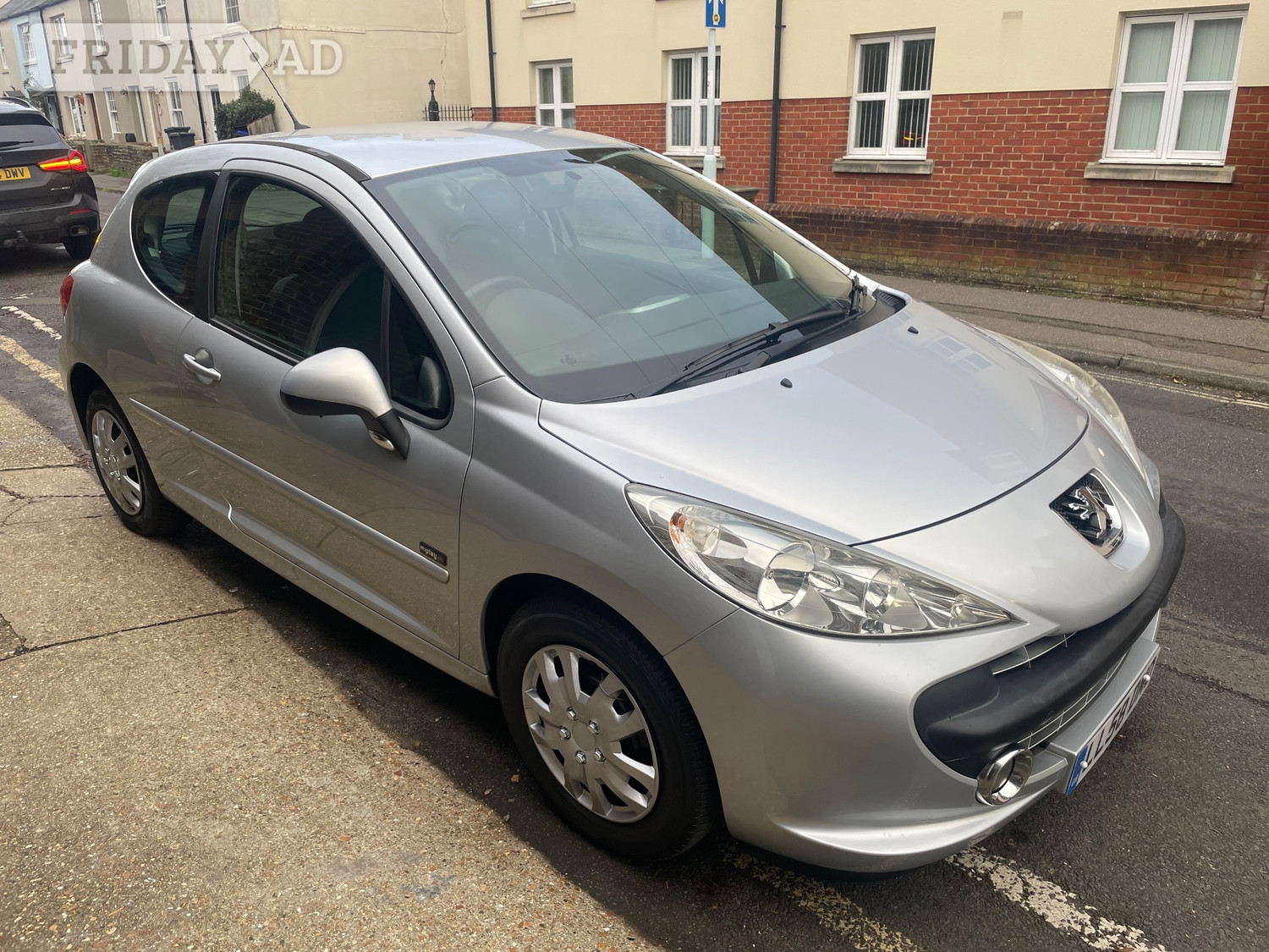 Peugeot 207 2008 in Worthing
