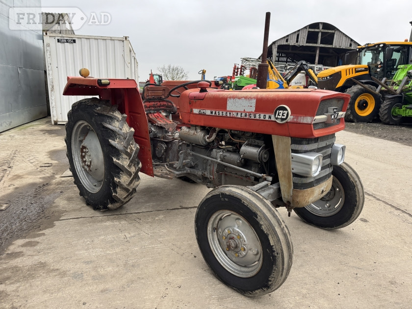 Massey Ferguson  () Tractor - Farm & Agricultural Vehicles