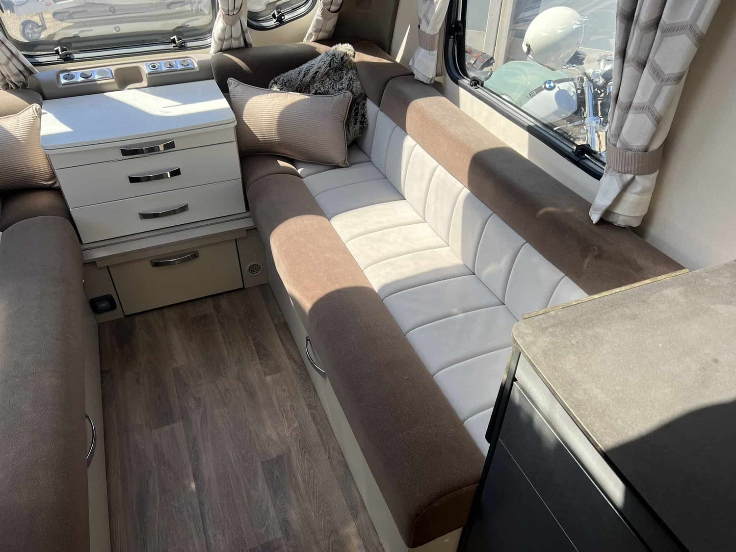 Sterling Eccles Elite 480 2016 - Motorhomes & Caravans in Cheadle