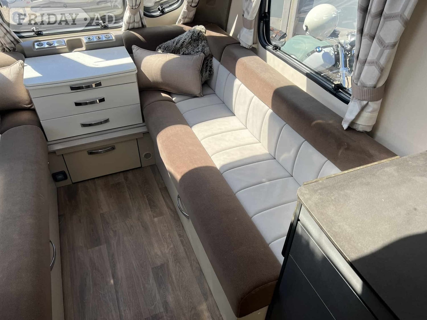Sterling Eccles Elite 480 2016 - Motorhomes & Caravans in Cheadle