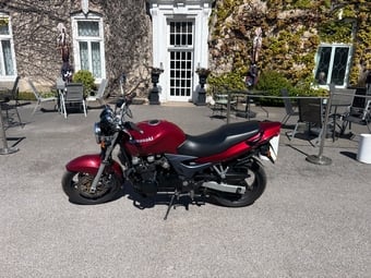 Kawasaki ZR 2000