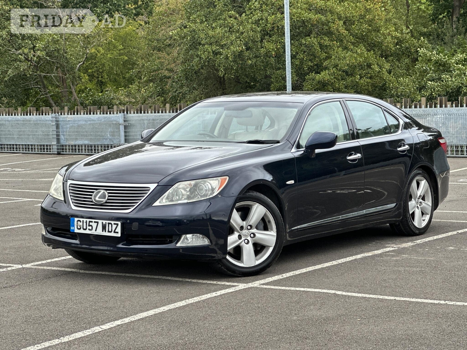 Lexus LS 2007 - Cars in Slough