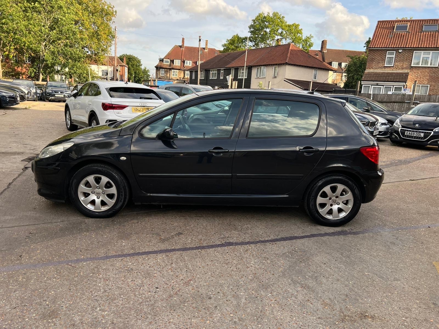 [ berth ]Peugeot 307