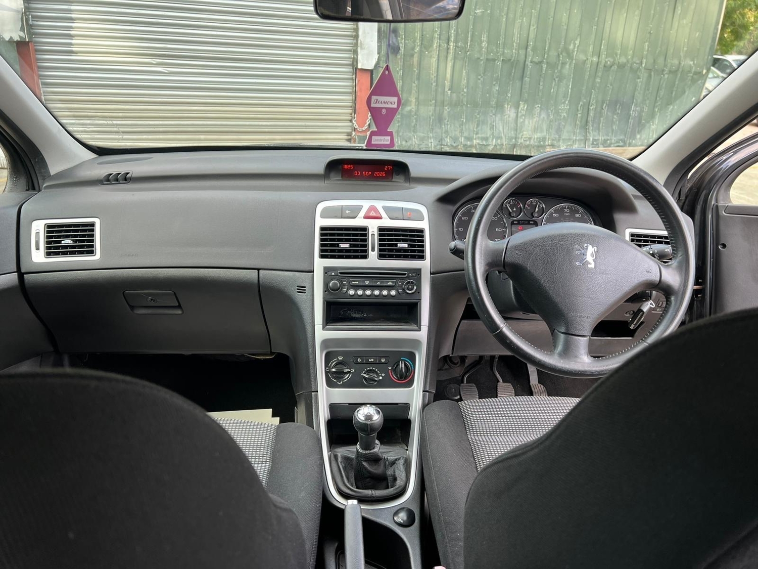 Peugeot 307 2006 - Cars