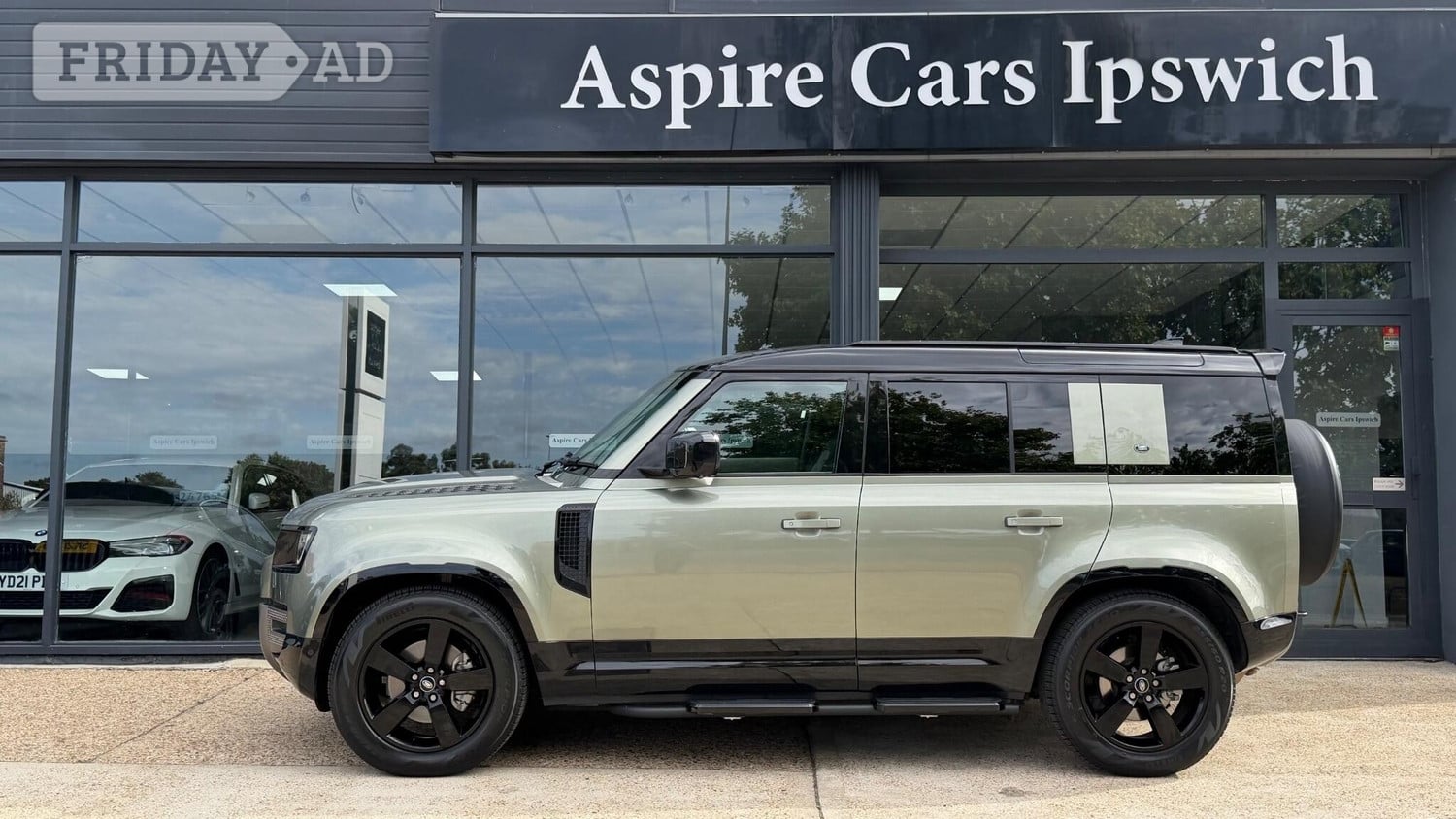 Land Rover Defender 110 2022 - Cars in Ipswich