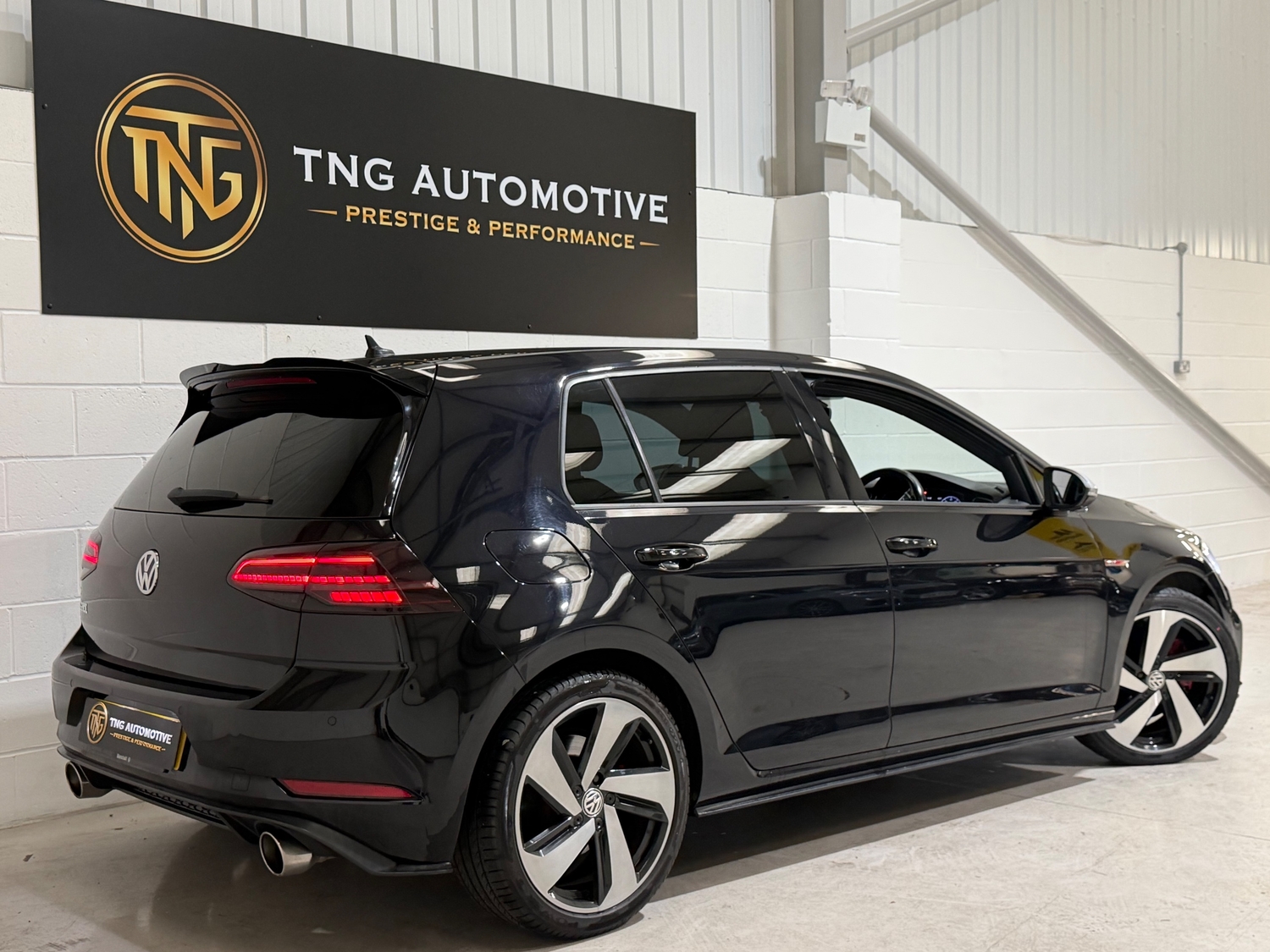 [ berth ]Volkswagen Golf