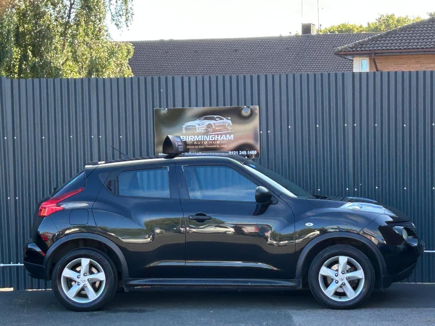 Nissan Juke 2012 - Cars