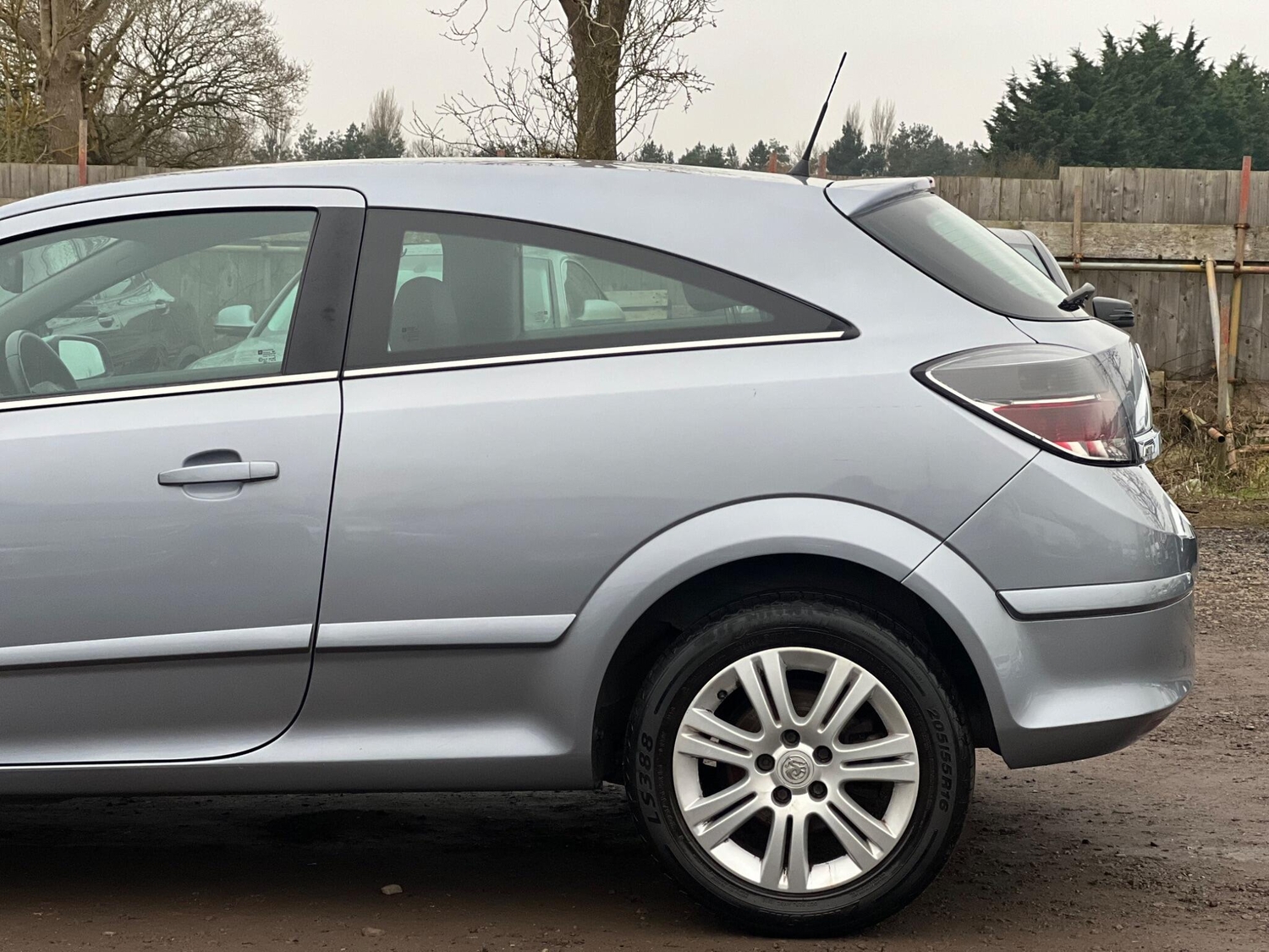 Vauxhall Astra 2009 - Cars in Milton Keynes