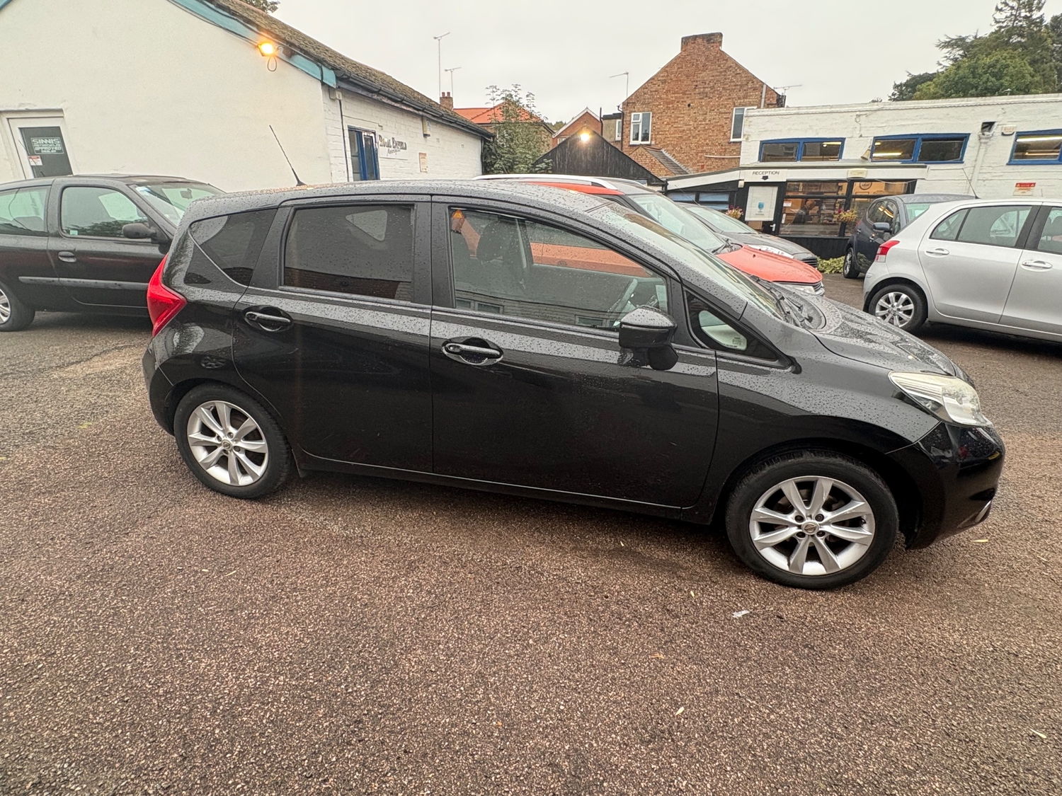 [ berth ]Nissan Note