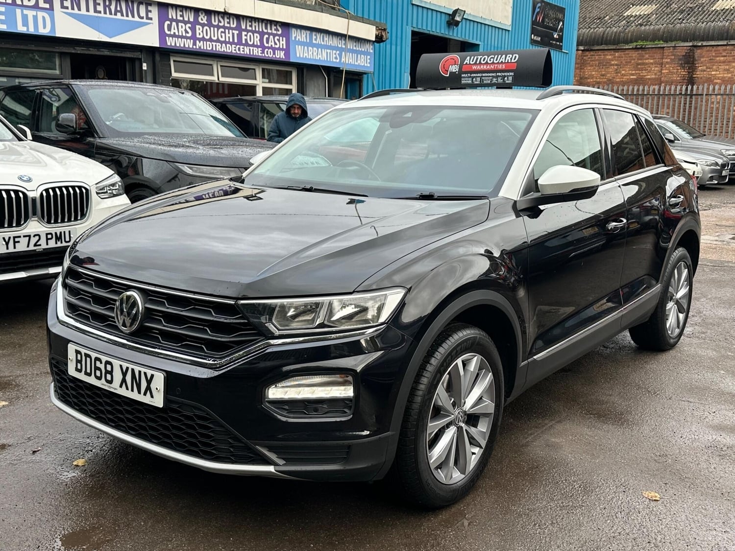 [ berth ]Volkswagen T-Roc
