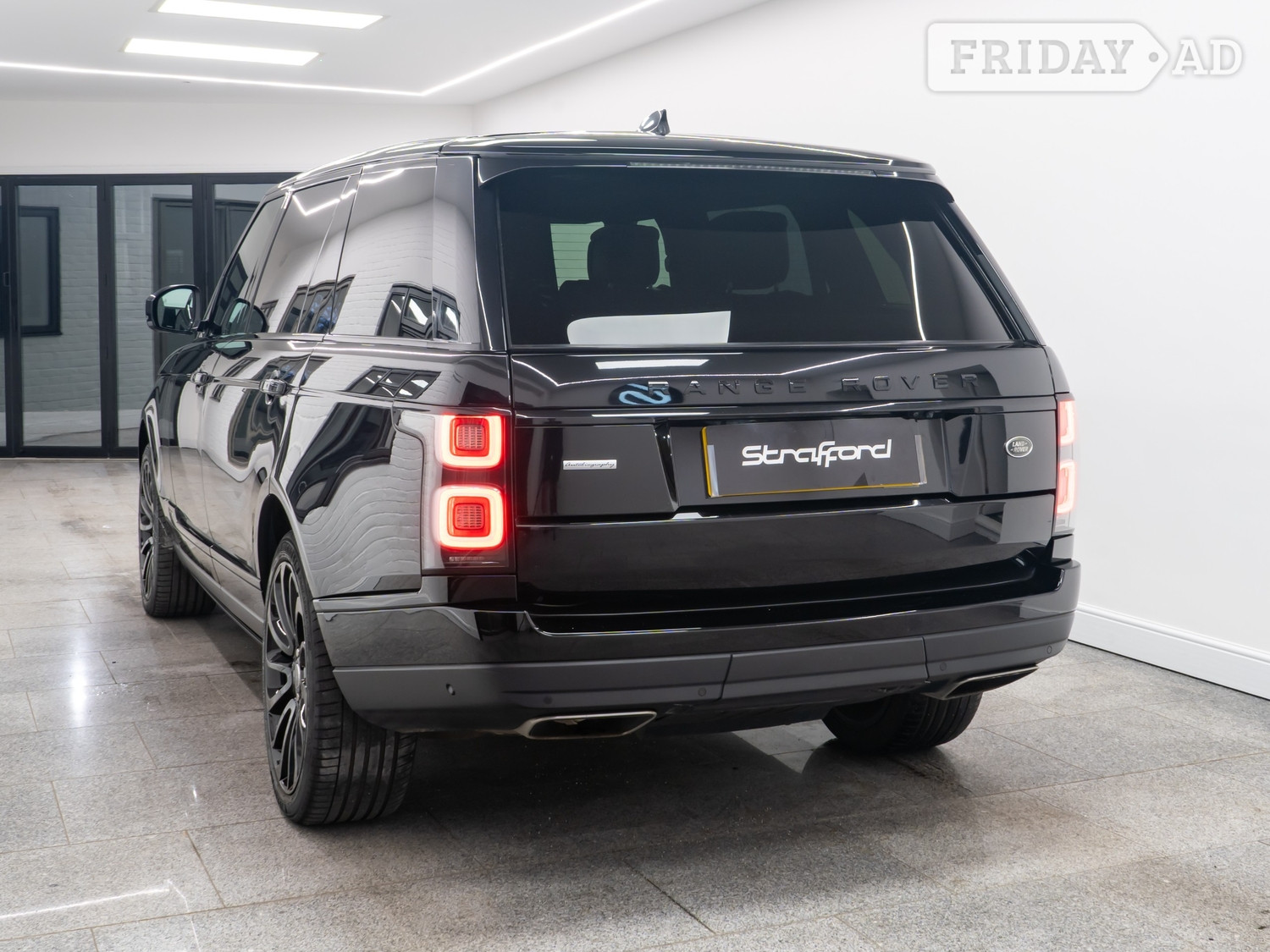 Land Rover Range Rover 2018 - Cars in Brighton