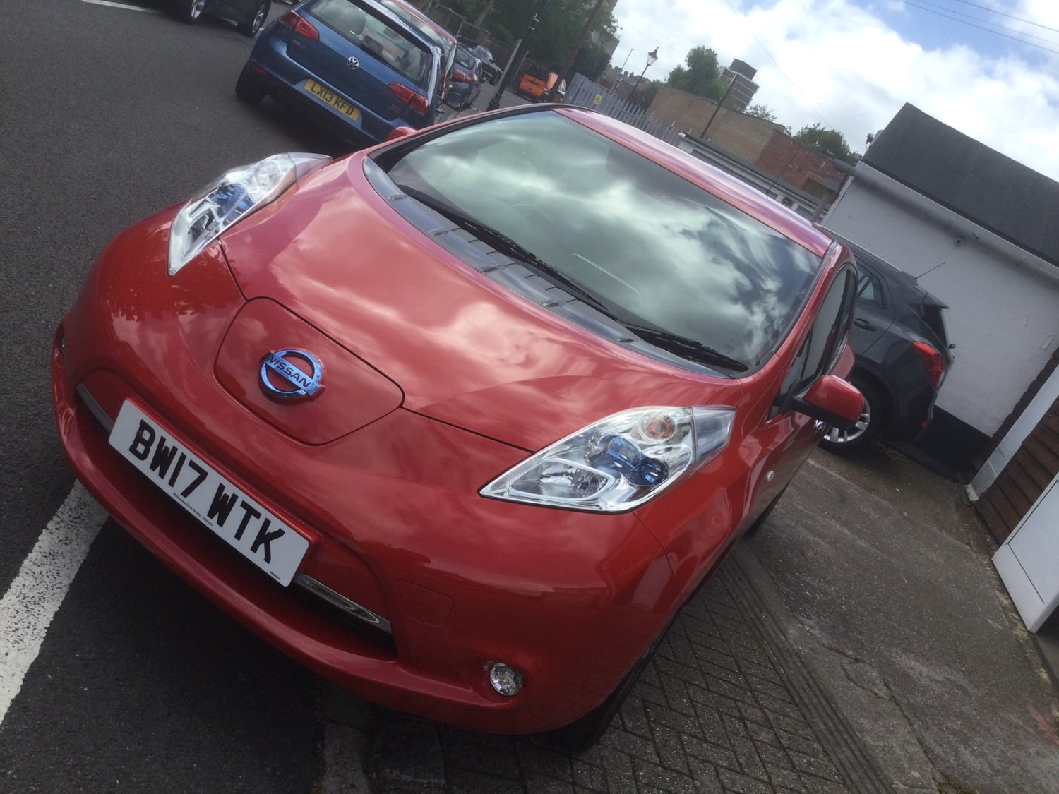 Nissan LEAF 2017 - Cars