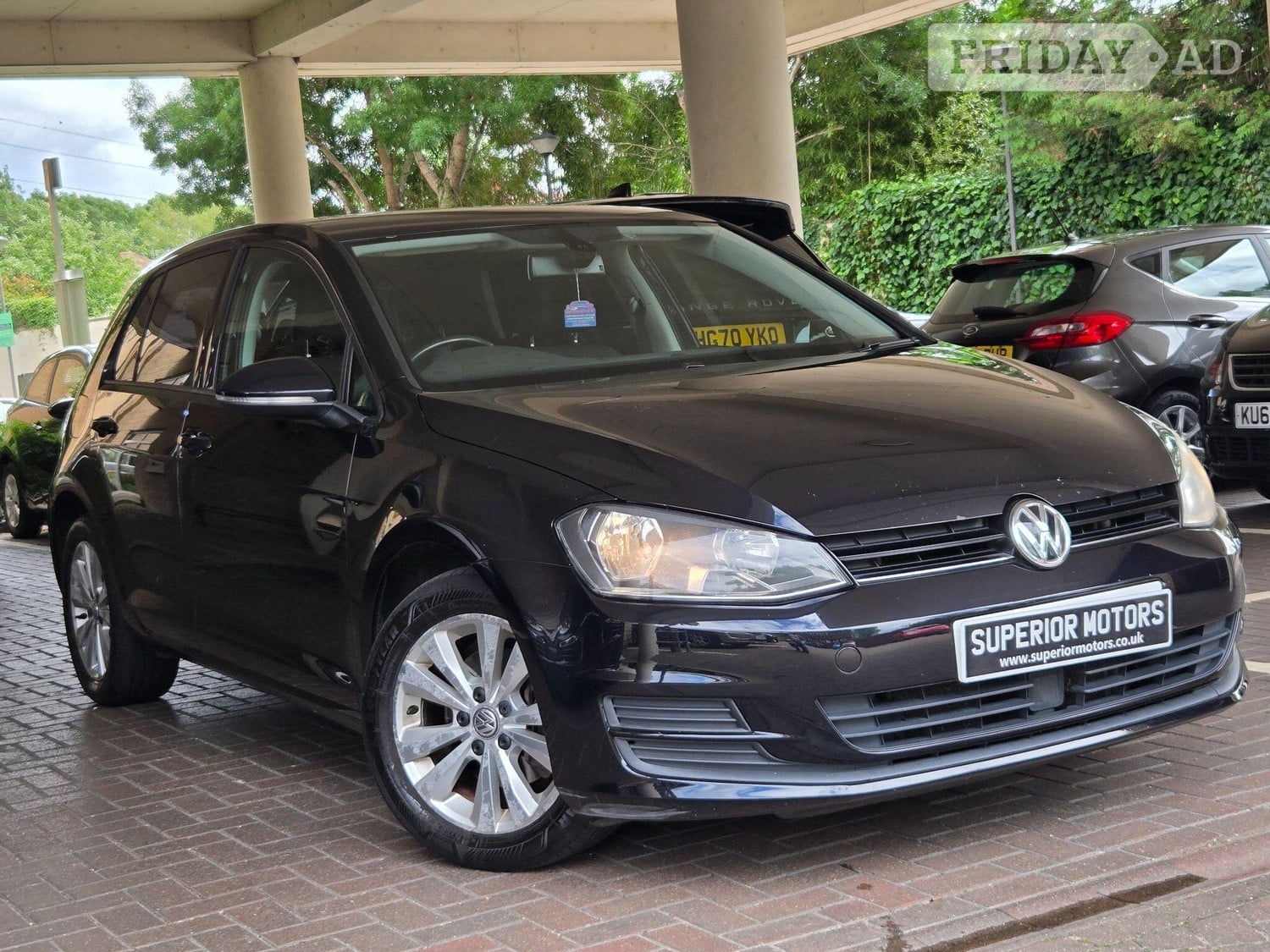 Volkswagen Golf 2014 in Staines