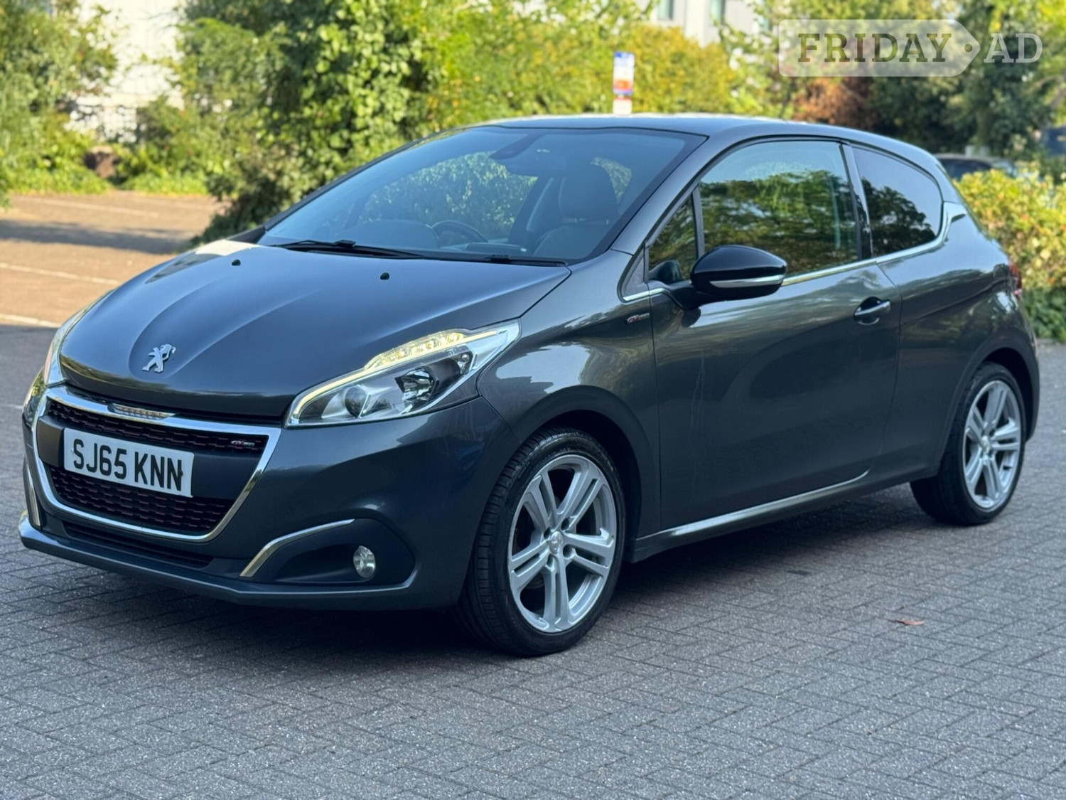 Peugeot 208 Hillingdon