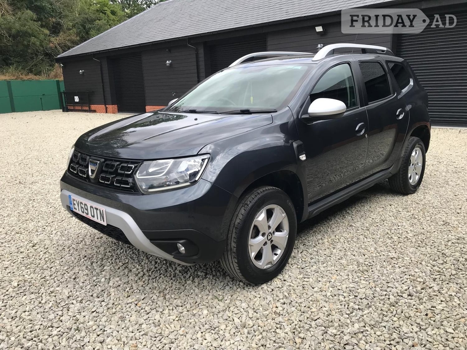[ berth ]Dacia Duster