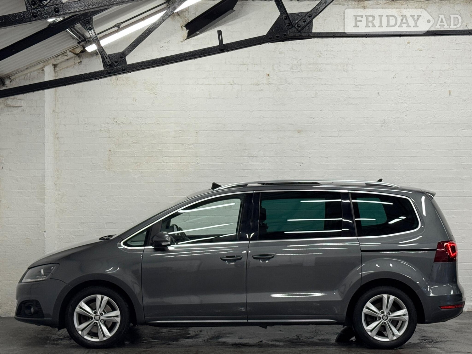 [ berth ]SEAT Alhambra