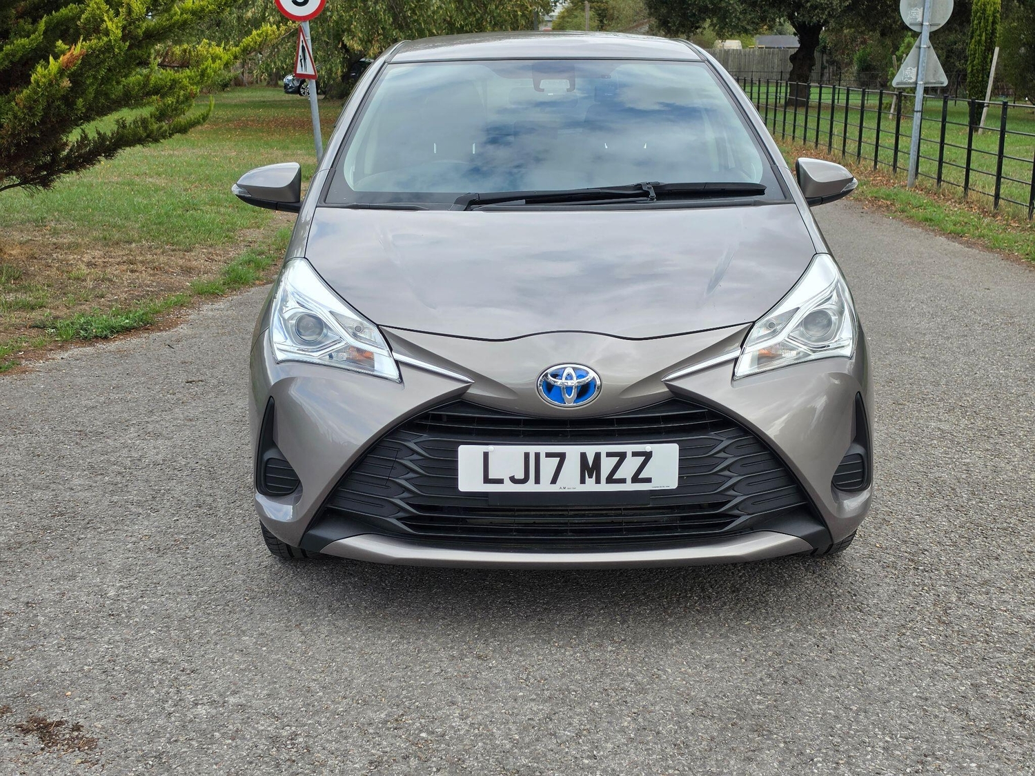 [ berth ]Toyota Yaris