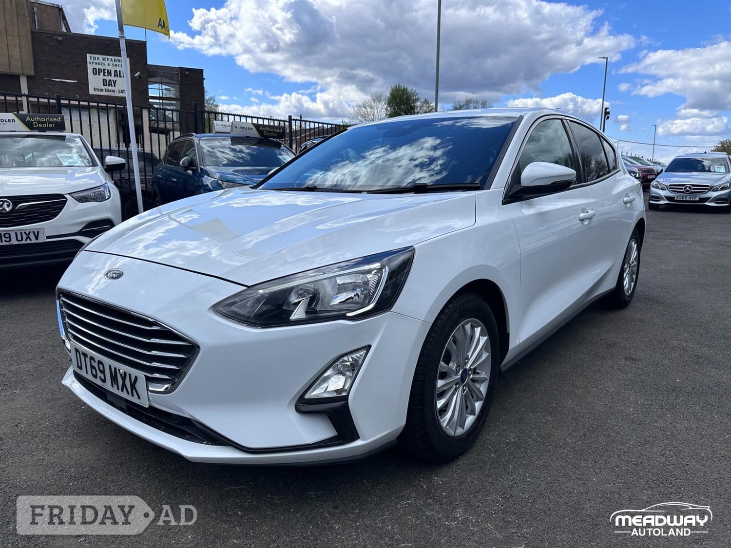 Ford Focus 2020 - Cars
