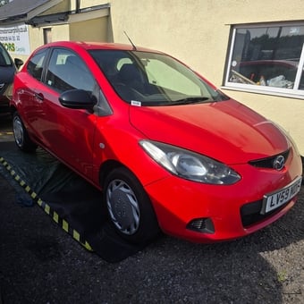 Mazda Mazda2 2009