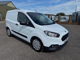 Ford Transit Courier 2021