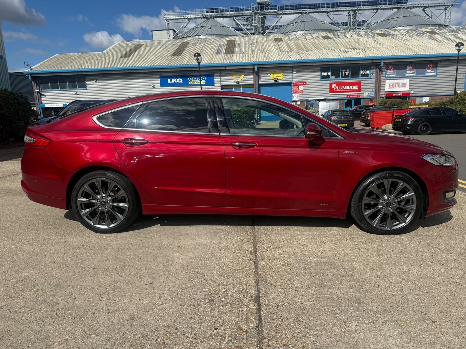 Ford Mondeo Bedford