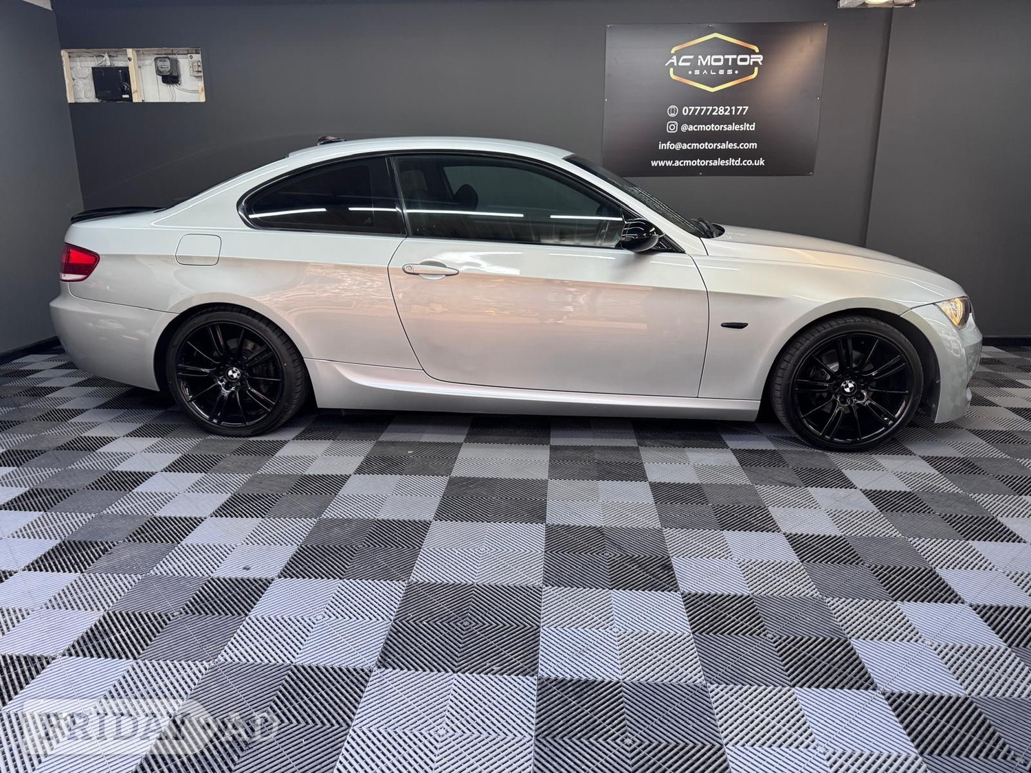 [ berth ]BMW 3 Series