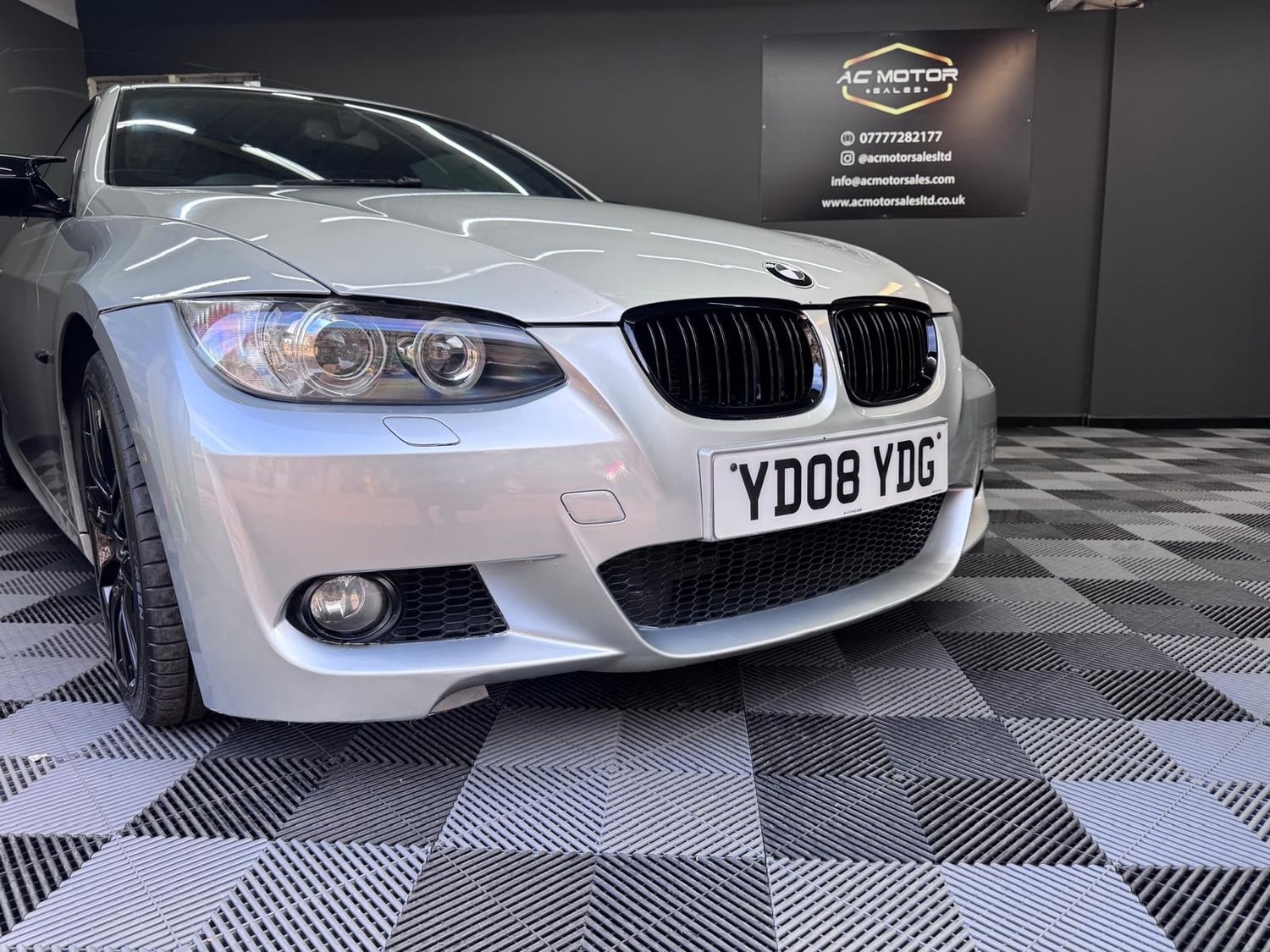 BMW 3 Series 2008 - Cars