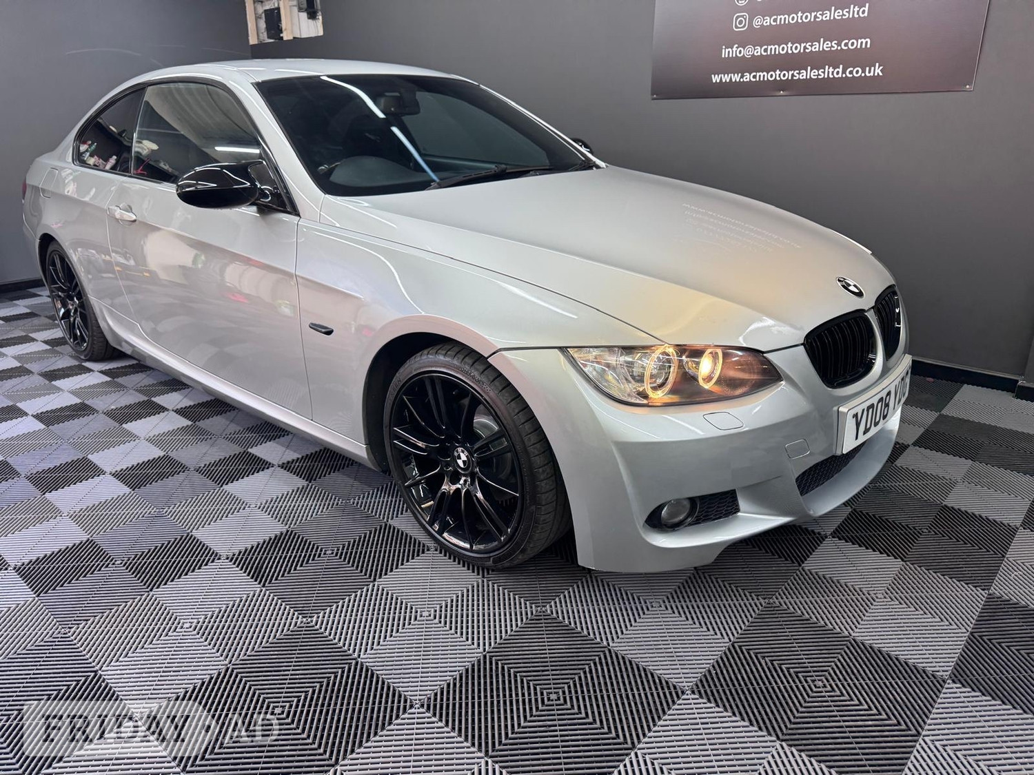 BMW 3 Series 2008 - Cars in Chertsey