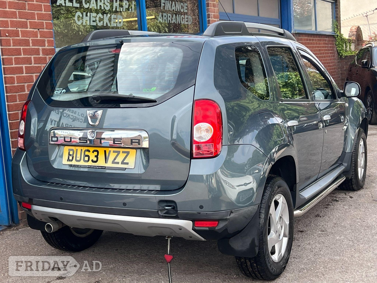 [ berth ]Dacia Duster