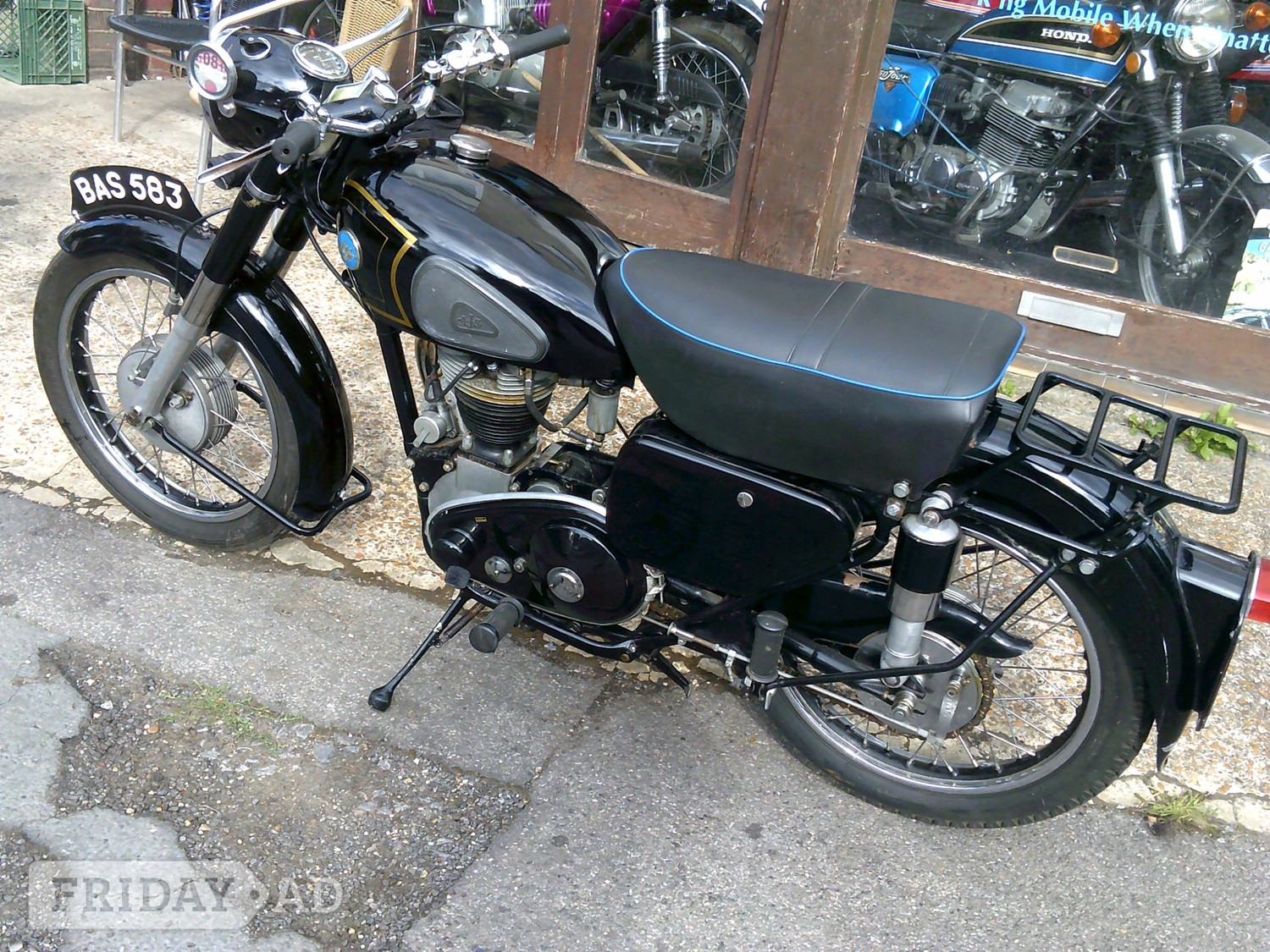 [ berth ]AJS 350